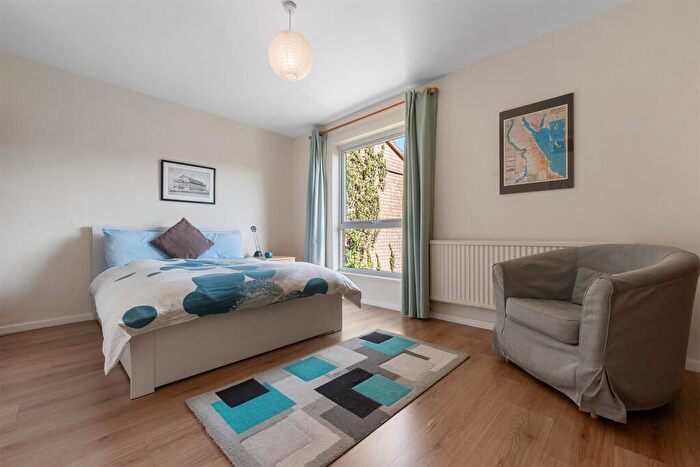 1 Bedroom Flat For Sale In Alderley Walk, Macclesfield, SK11