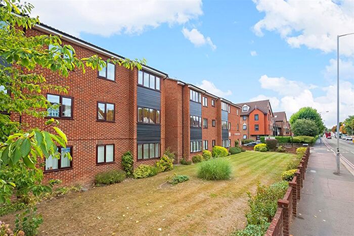 1 Bedroom Flat For Sale In Holmgrove House, Brighton Road, Purley, CR8