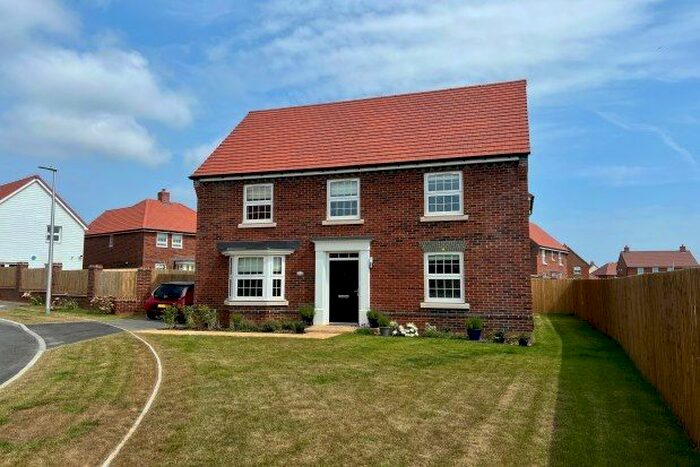 4 Bedroom Detached House To Rent In Wooller Street, Eastbourne, BN22