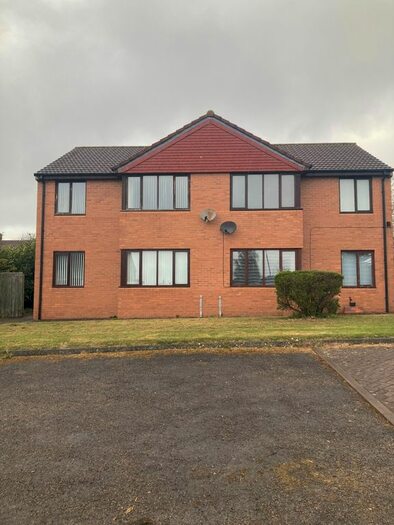 1 Bedroom Flat To Rent In Brackenfield Road, Framwellgate Moor, Durham, DH1