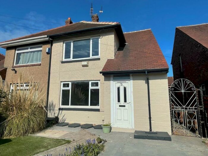 2 Bedroom Semi-Detached House To Rent In Salcombe Avenue, Jarrow, Tyne And Wear, NE32