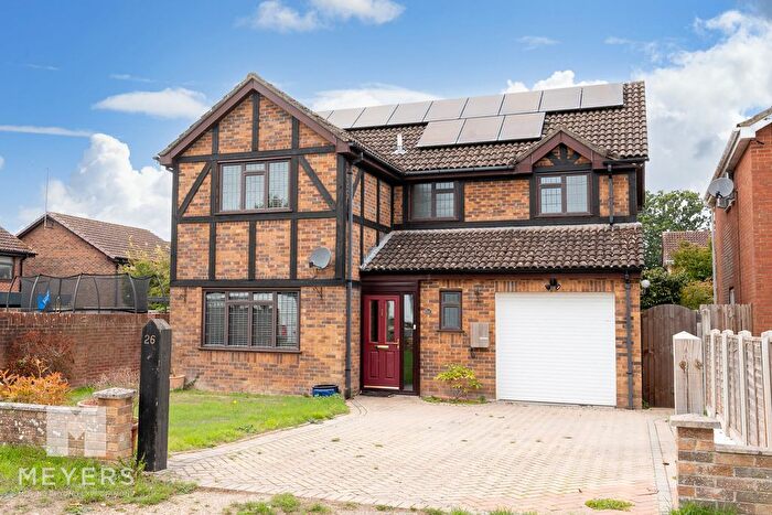 4 Bedroom Detached House For Sale In Manor Lane, Verwood, BH31
