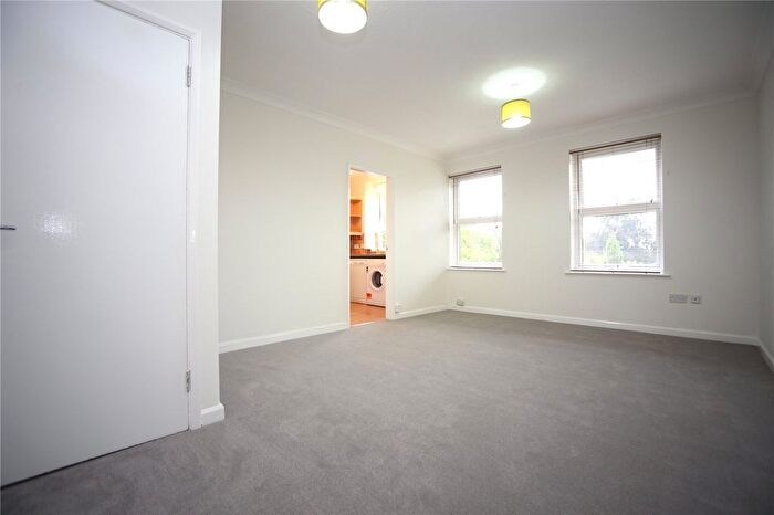 2 Bedroom Flat To Rent In Tresmere, Pittville Circus, Cheltenham, Glos, GL52