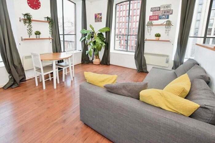 1 Bedroom Flat To Rent In Bloom Street, Manchester, City Centre, M1