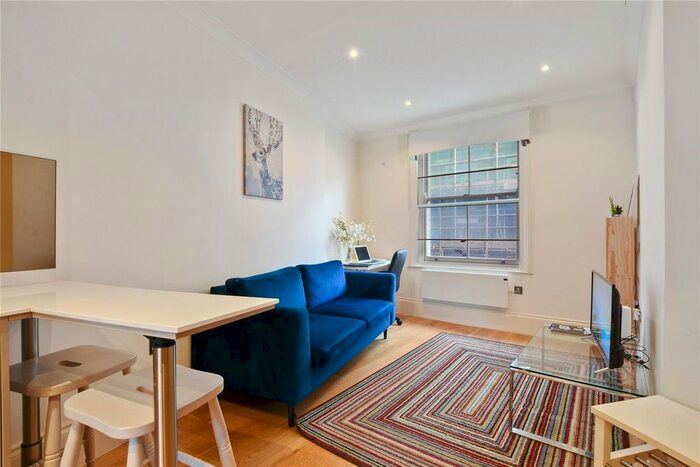 1 Bedroom Flat For Sale In Rupert Street, Soho, W1D
