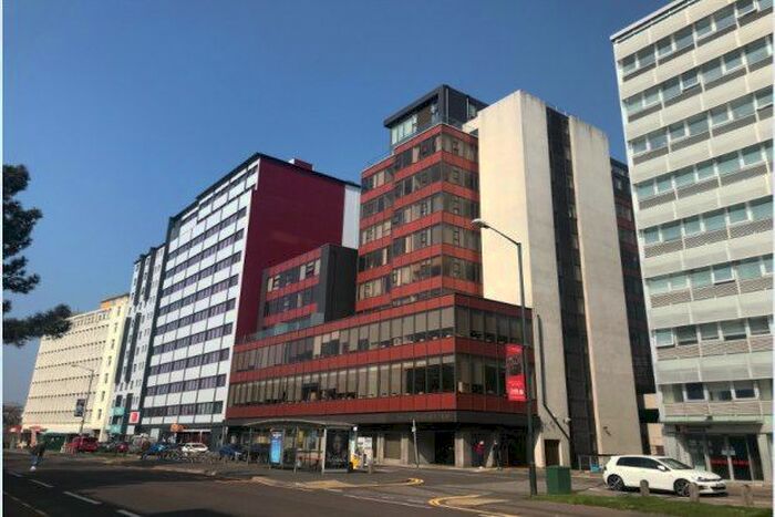 1 Bedroom Flat To Rent In - Christchurch Road, Bournemouth, BH1