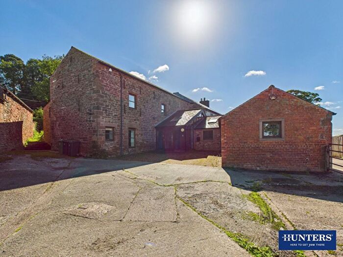 7 Bedroom Barn Conversion For Sale In Bank Barn, How Mill, Brampton, CA8