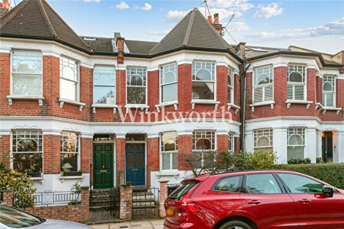 2 Bedroom Apartment To Rent In Falkland Road, Ground Floor Flat, London, N8