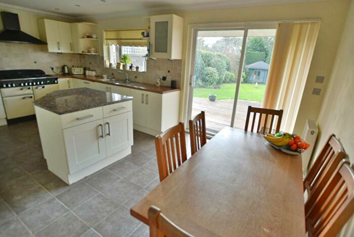 4 Bedroom Detached House For Sale In Pilford Heath Road, Colehill, BH21