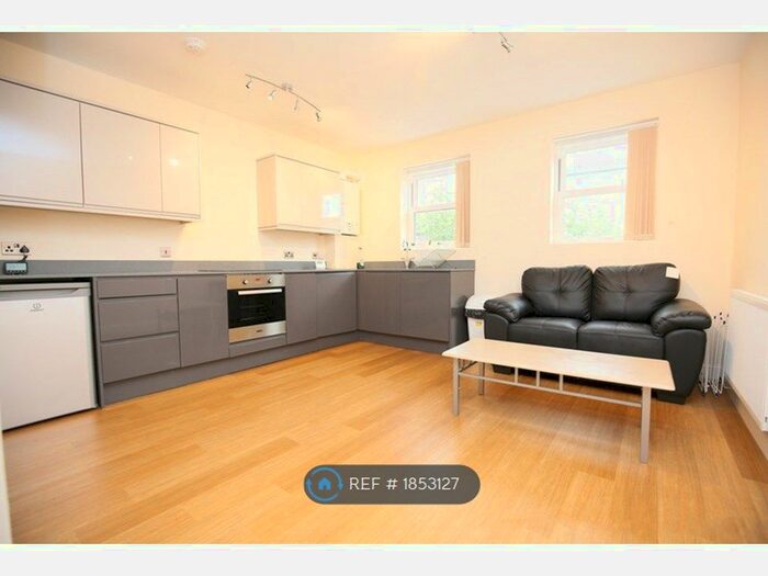 1 Bedroom Flat To Rent In Queen Victoria Road, Coventry, CV1