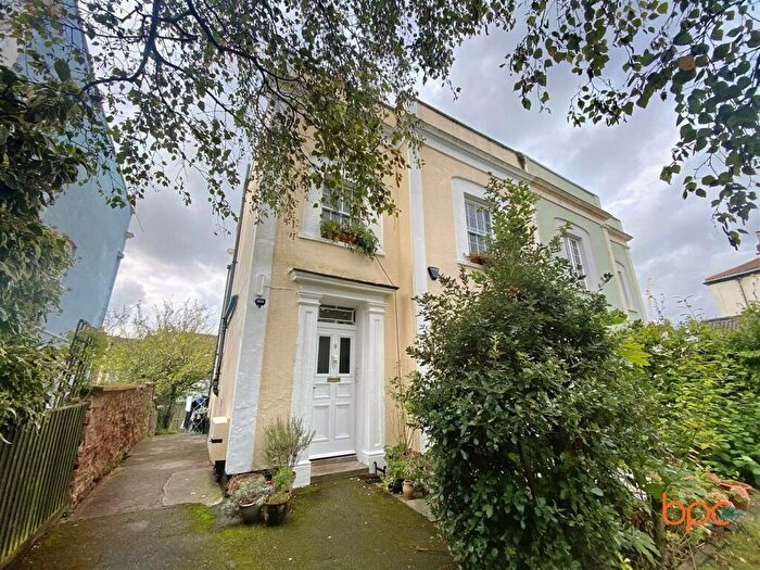 1 Bedroom Flat To Rent In B Acramans Road, Southville, BS3