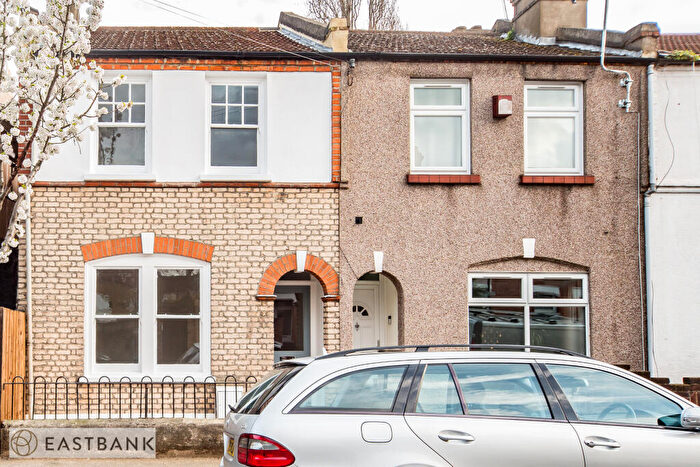 4 Bedroom Terraced House To Rent In Coopers Lane, Leyton, Waltham Forest, E10