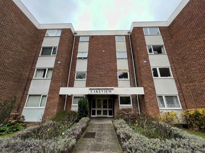 2 Bedroom Flat To Rent In New Bedford Road, Luton, LU3