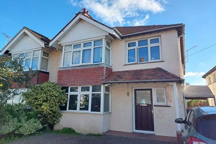 Studio To Rent In Nyewood Lane, Bognor Regis, PO21