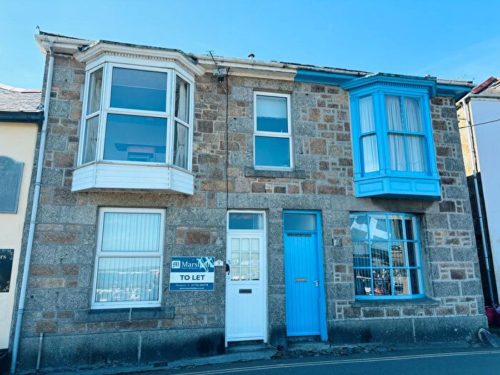 2 Bedroom Cottage To Rent In Fore Street, Newlyn, Penzance, TR18