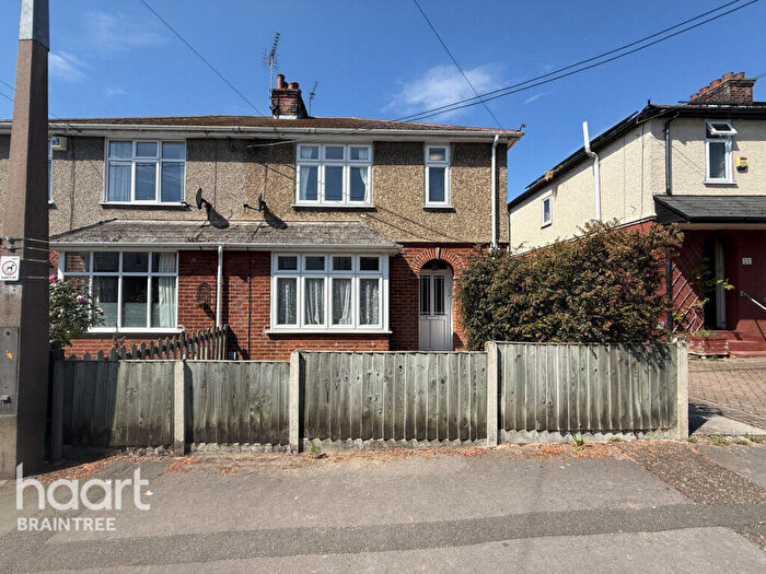 3 Bedroom Semi Detached House For Sale In George Road, Braintree, CM7