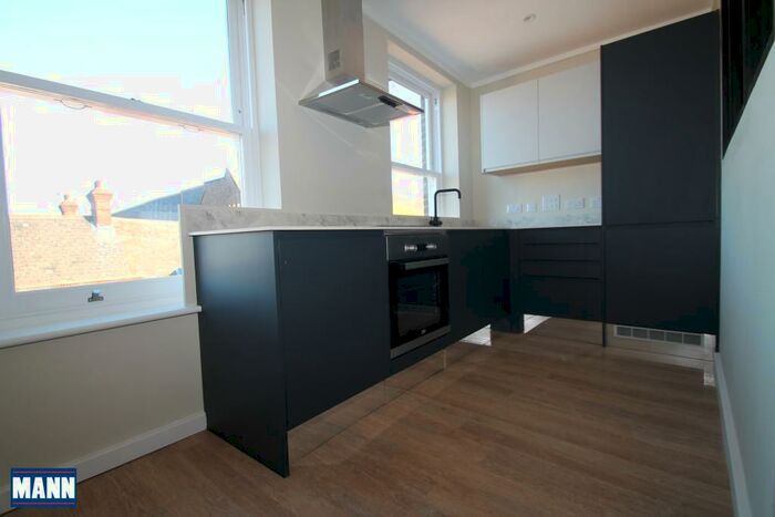 1 Bedroom Flat To Rent In High Street, Dartford, Kent, DA1