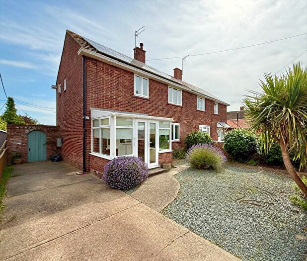 3 Bedroom Semi-Detached House For Sale In Evans Lombe Close, Repps With Bastwick, NR29