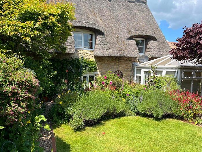 2 Bedroom Semi-Detached House For Sale In Chapel Lane, Elton, PE8