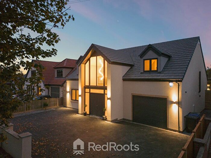 4 Bedroom Detached House For Sale In Folder Lane, Sprotbrough, DN5