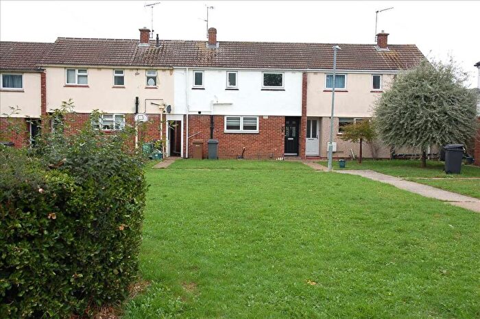 3 Bedroom House For Sale In Cheviot Drive, Chelmsford, CM1
