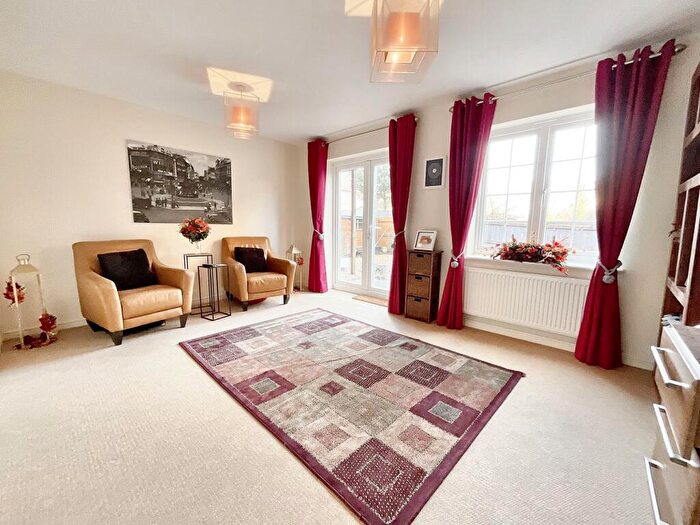 3 Bedroom Semi-Detached House For Sale In Williamson Drive, Nantwich, CW5