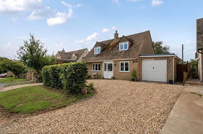 2 Bedroom Property To Rent In Stokesay, Condicote, Cheltenham, GL54