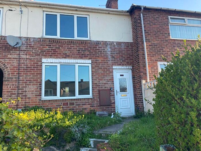 2 Bedroom Terraced House For Sale In Derwent Gardens, S63