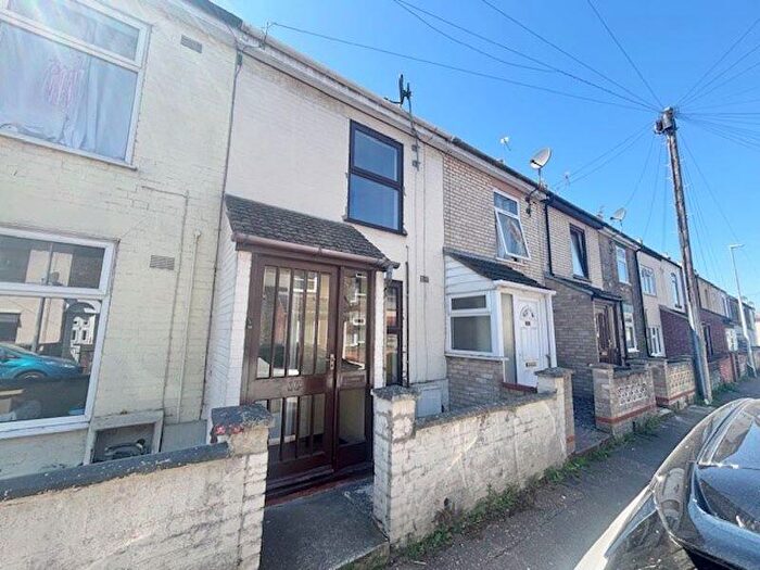 2 Bedroom Terraced House For Sale In Trafalgar Road West, Gorleston, Great Yarmouth, NR31