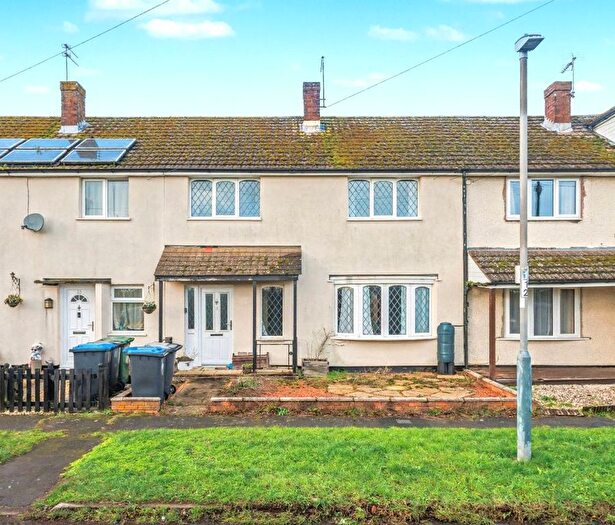 3 Bedroom Terraced House For Sale In The Ryelands, Lawford Heath, Rugby, CV23