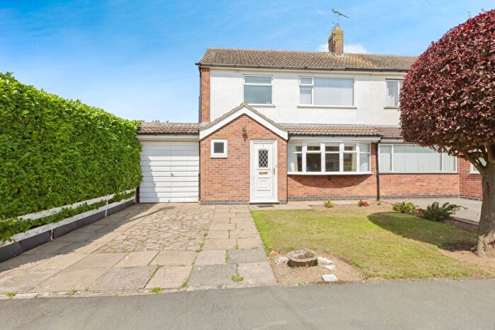 3 Bedroom Semi-Detached House For Sale In Peters Avenue, Leicester, Leicestershire, LE9