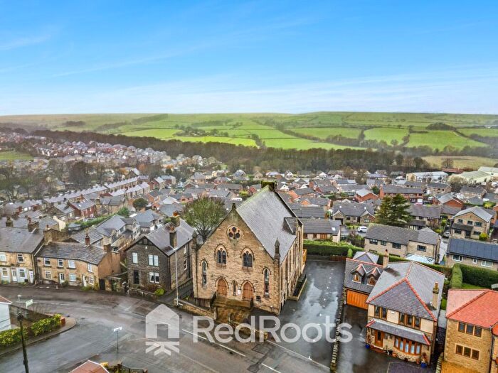 3 Bedroom Apartment For Sale In Clayton Court, Church Lane, Clayton West, HD8