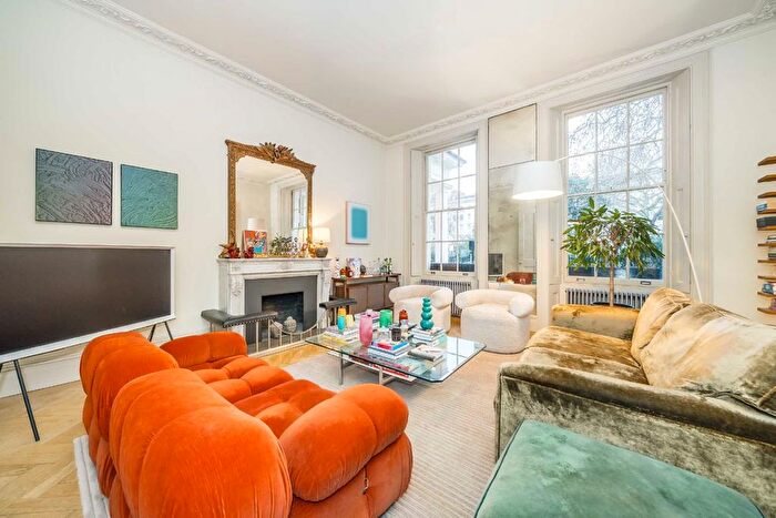 2 Bedroom Flat To Rent In Warwick Square, Pimlico, SW1V