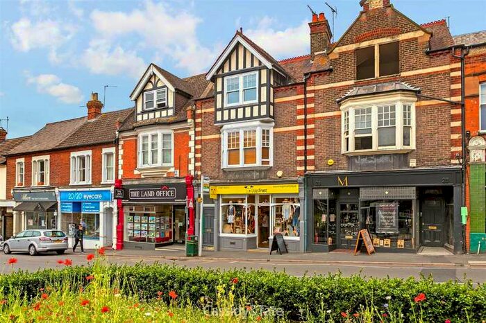 1 Bedroom Flat To Rent In Station Road, Harpenden, AL5