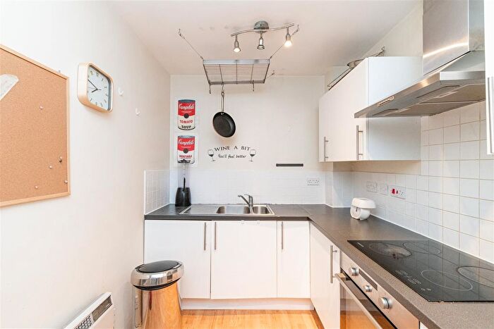 1 Bedroom Flat To Rent In Tanners Court, City Centre, Newcastle Upon Tyne, NE1