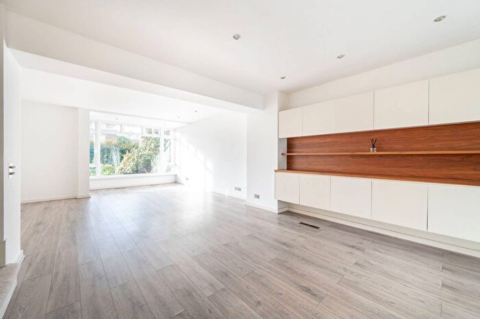 5 Bedroom Terraced House To Rent In Woodsford Square, Holland Park, London, W14