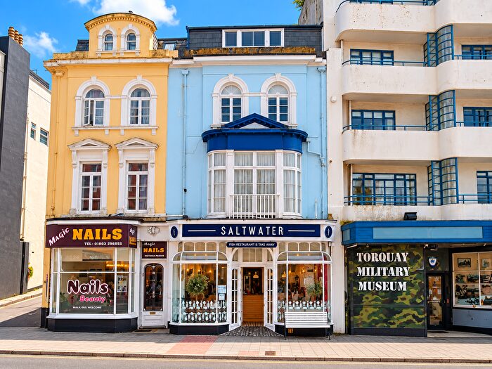 1 Bedroom Flat To Rent In Victoria Parade, Torquay, TQ1