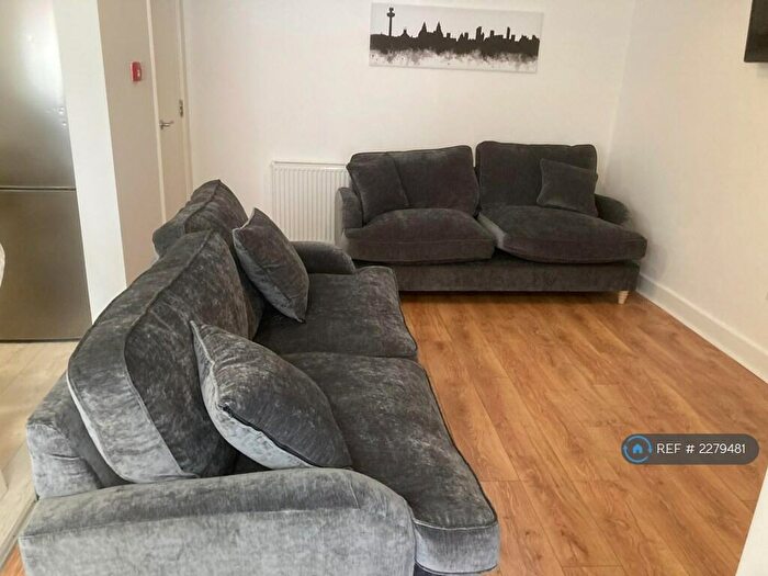 6 Bedroom Terraced House To Rent In Portman Rd, Liverpool, L15