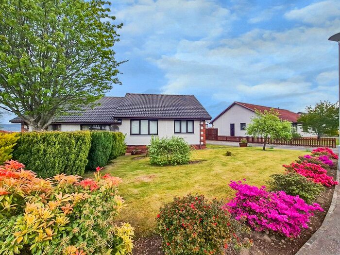 2 Bedroom Semi-Detached Bungalow To Rent In Castlehill Gardens, Inverness, IV2