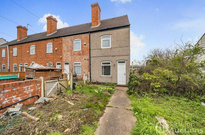 3 Bedroom End Of Terrace House For Sale In Field Drive, Shirebrook, Mansfield, NG20