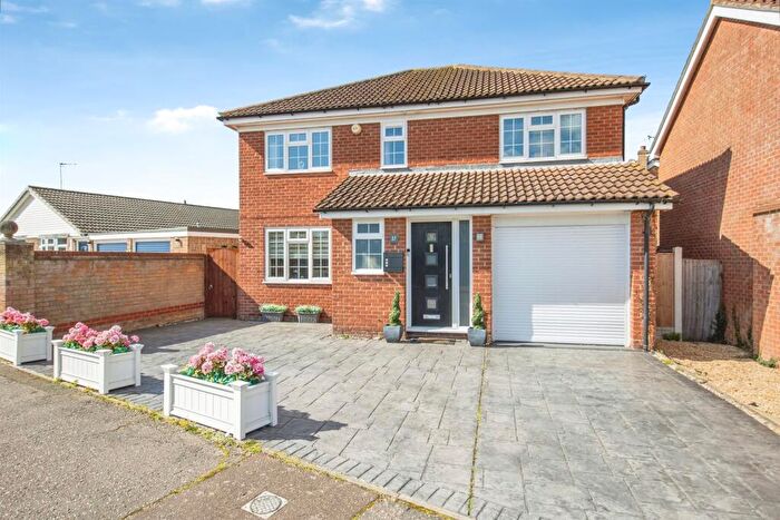 4 Bedroom Detached House For Sale In Dunthorpe Road, Clacton-On-Sea, CO16