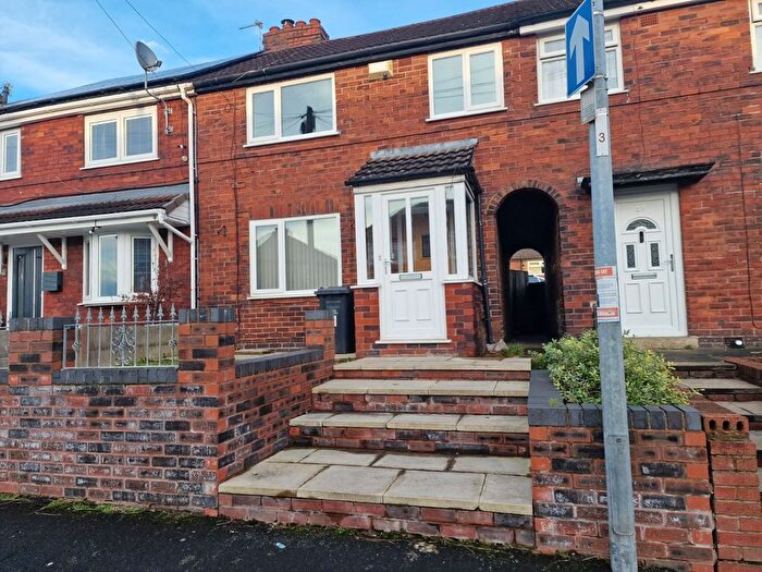 3 Bedroom Terraced House To Rent In Eldon Road, Irlam, Manchester, M44