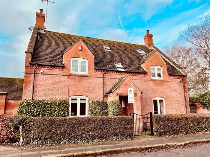 6 Bedroom Detached House For Sale In Main Street, Lockington, Derby, DE74
