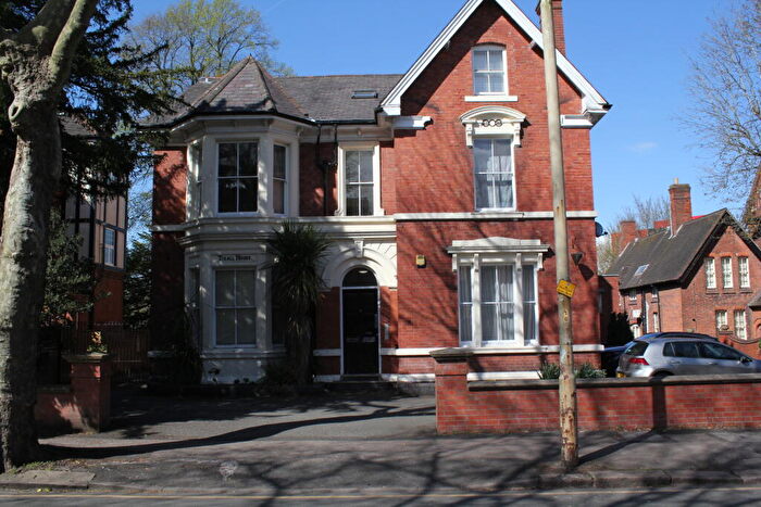 2 Bedroom Apartment To Rent In Flat, Tixall House, St. James's Road, Dudley, West Midlands, DY1