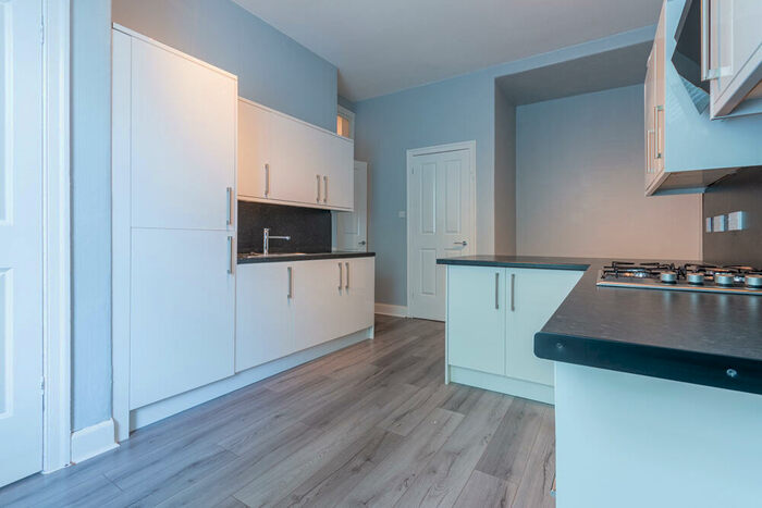 1 Bedroom Flat To Rent In L &# Easter Road, Edinburgh, EH7