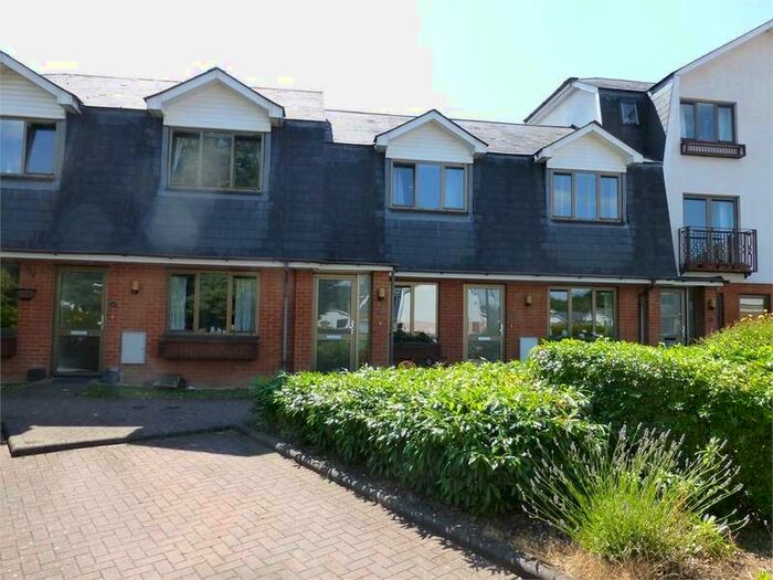 2 Bedroom Ground Maisonette Flat To Rent In Braeside, Binfield, Berkshire, RG12