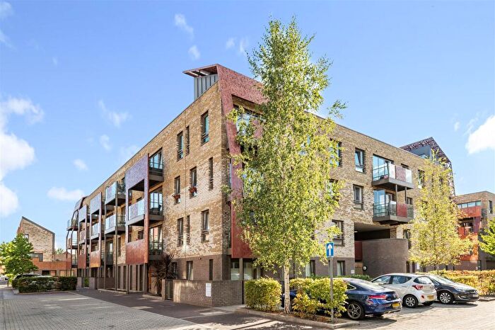 2 Bedroom Flat For Sale In Blondin Way, Rotherhithe, SE16