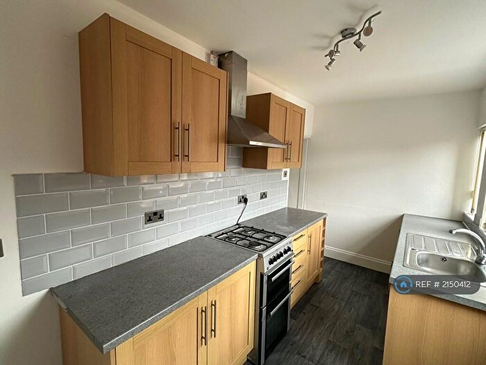 2 Bedroom Terraced House To Rent In Spring Bank West, Hull, HU5