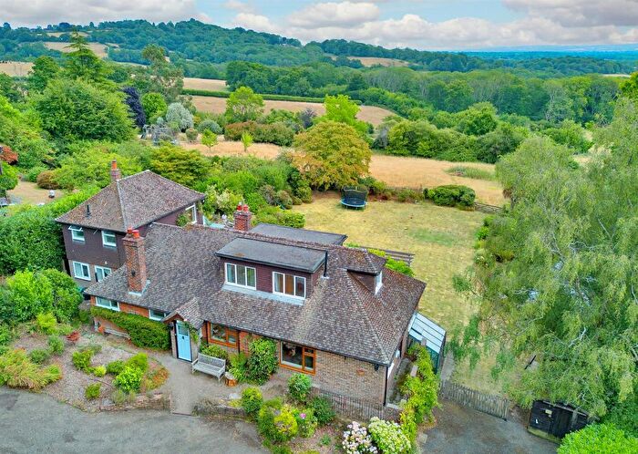 4 Bedroom Detached House For Sale In Toys Hill, Westerham, TN16