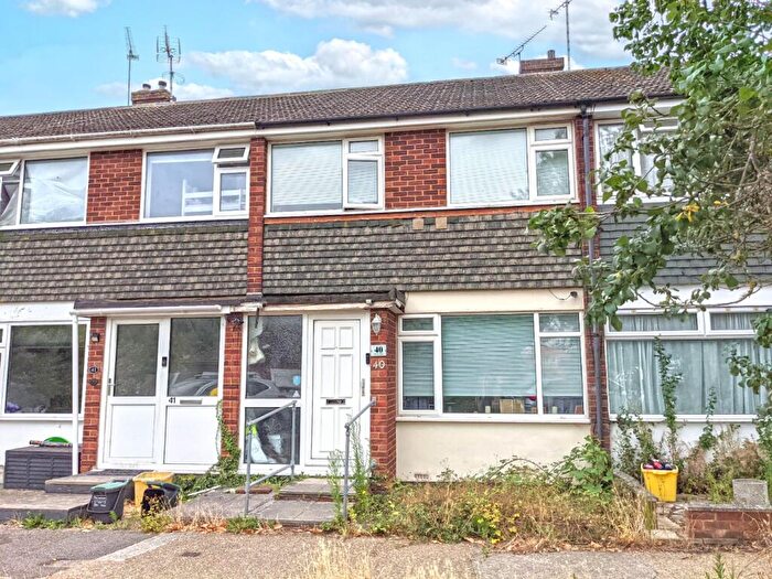 2 Bedroom Terraced House For Sale In Willow Walk, Hadleigh, Essex, SS7